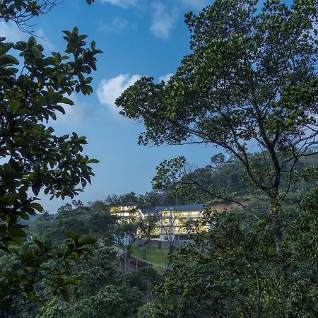 Hostess Thekkady Bagian luar foto