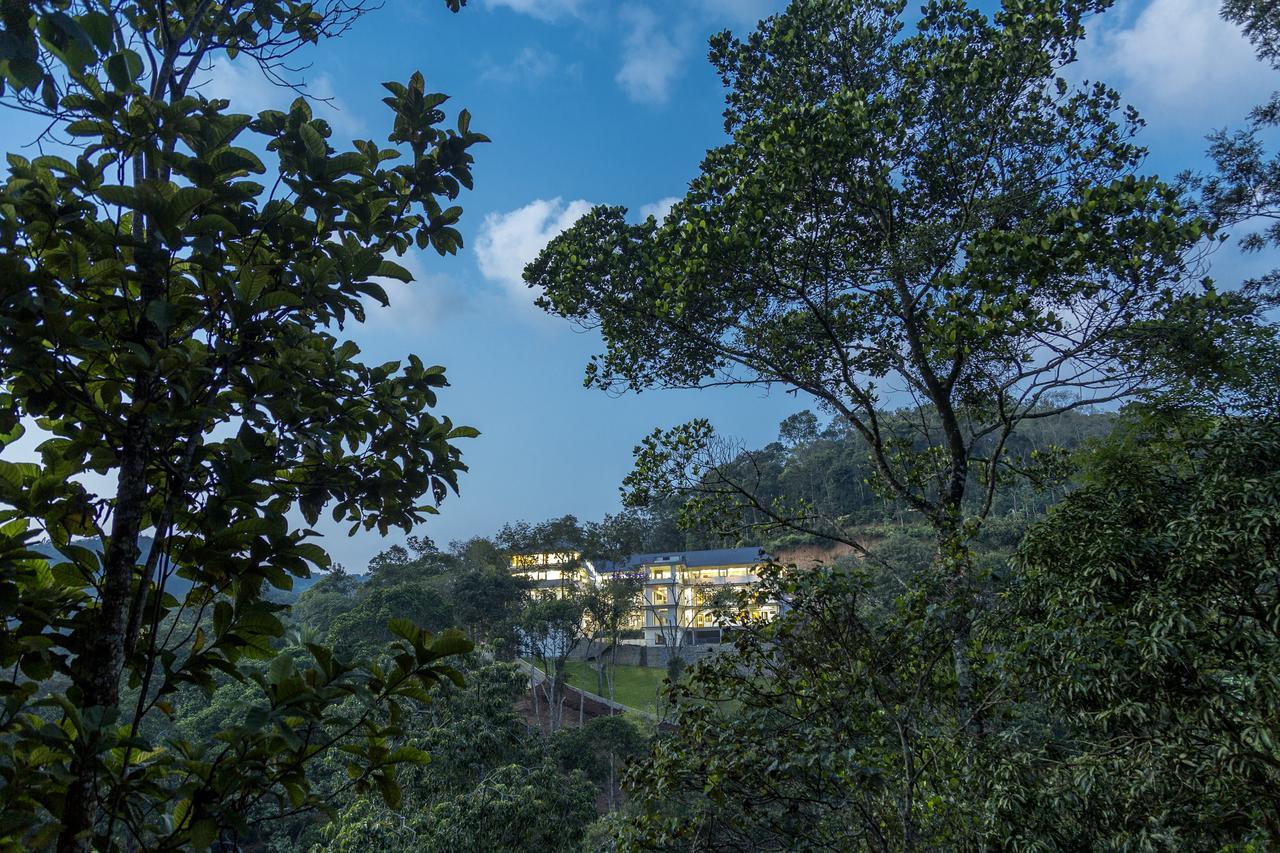 Hostess Thekkady Bagian luar foto