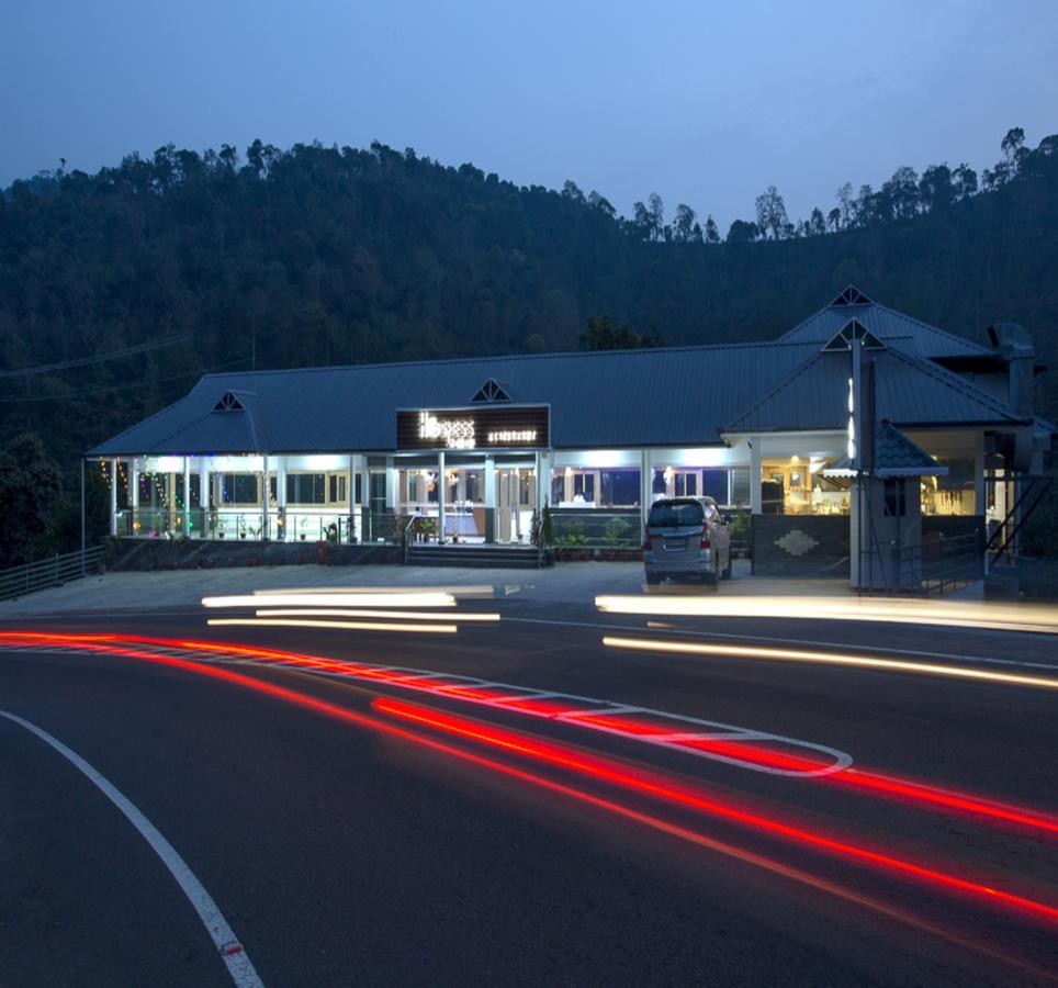 Hostess Thekkady Bagian luar foto
