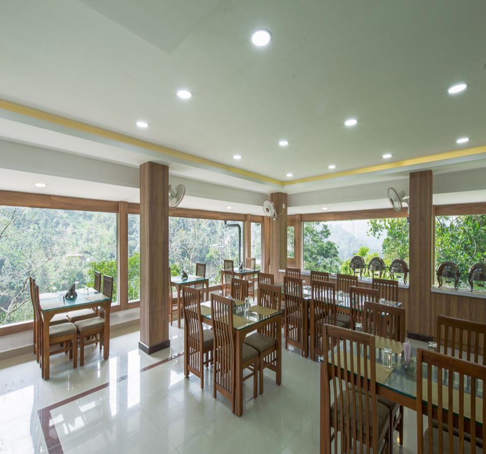 Hostess Thekkady Bagian luar foto